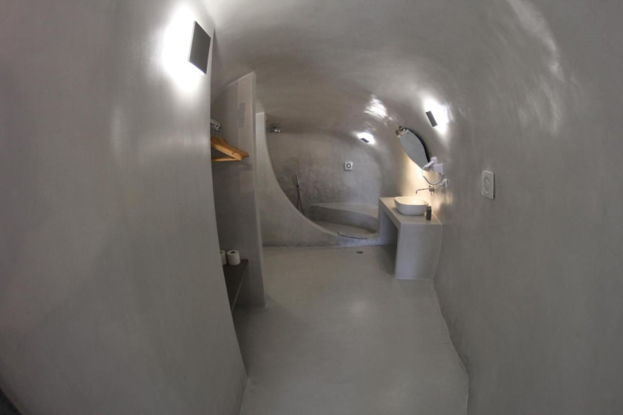 Fira Getaway - Economy Basement Rooms Exterior foto